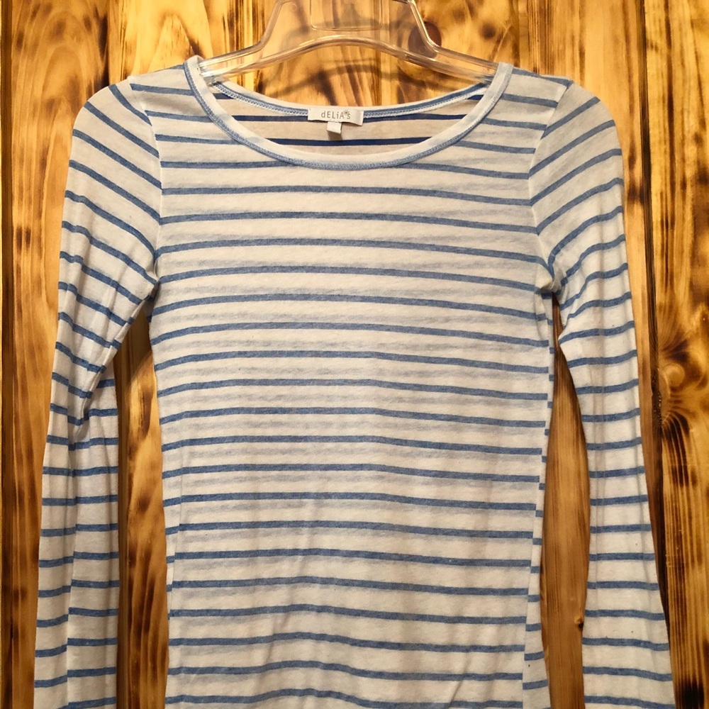 Women’s Blue White Delia’s Long Sleeve Tee Size M